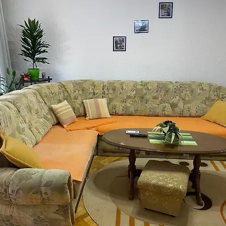 Privatna Kuca 1 Bijeljina