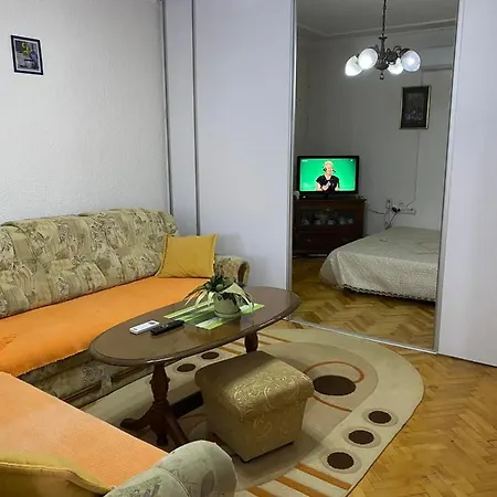 아파트 Privatna Kuca 1 비옐리나